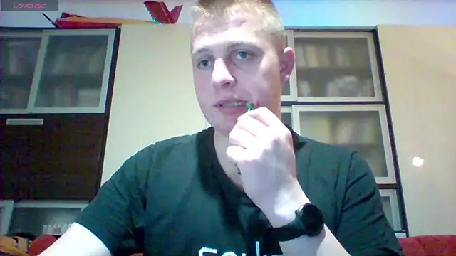 Snapshot of Matttthees chatting on 01.19.25 Matttthees online show from 01.19.25