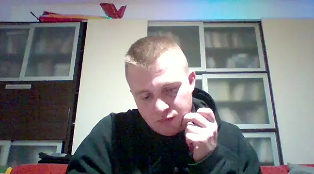 Snapshot of Matttthees chatting on 01.21.25 Matttthees online show from 01.21.25