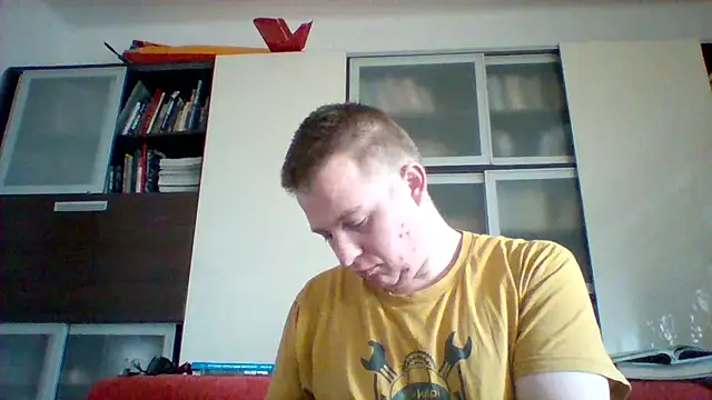 Snapshot of Matttthees chatting on 02.10.25 Matttthees online show from 02.10.25