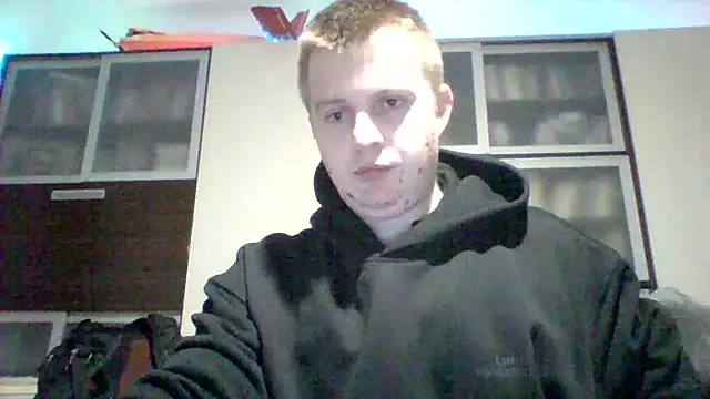 Snapshot of Matttthees chatting on 02.21.25 Matttthees online show from 02.21.25