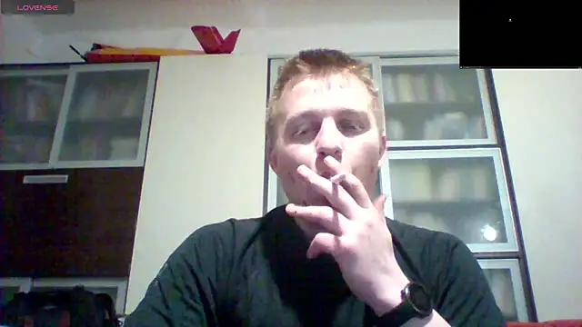 Snapshot of Matttthees chatting on 02.22.25 Matttthees online show from 02.22.25