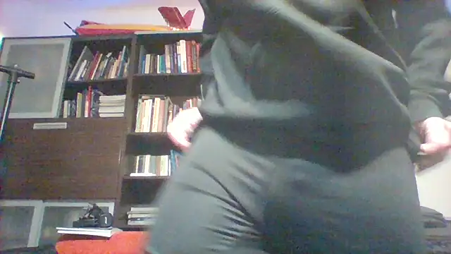 Snapshot of Matttthees chatting on 02.27.25 Matttthees online show from 02.27.25