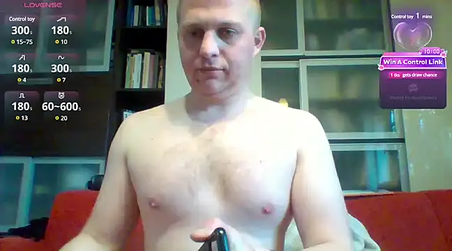 Snapshot of Matttthees chatting on 03.20.25 Matttthees online show from 03.20.25