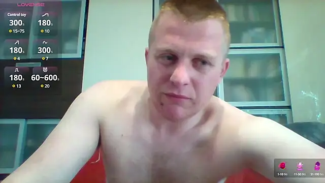 Snapshot of Matttthees chatting on 03.21.25 Matttthees online show from 03.21.25