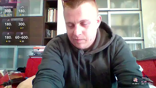 Snapshot of Matttthees chatting on 03.22.25 Matttthees online show from 03.22.25