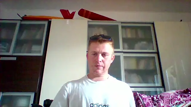 Snapshot of Matttthees chatting on 09.17.25 Matttthees online show from 09.17.25