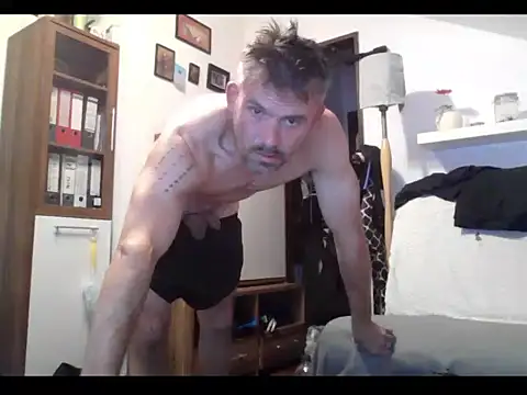 Cambitchboy online show from 04.28.26