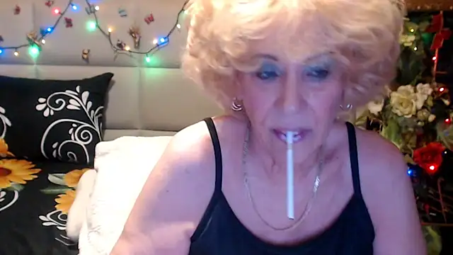 HappyWomanOn online show from 05.17.26