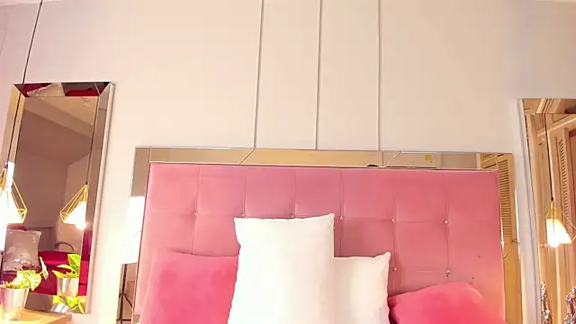 Ahincale online show from 11.29.25