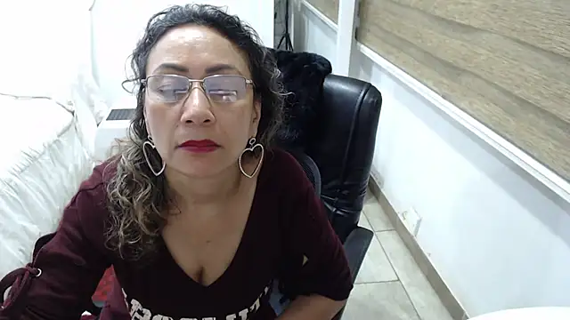 jesy hot online show from 10.22.25