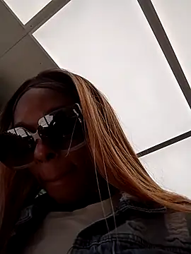 Jasmine FullsShine online show from 02.05.26