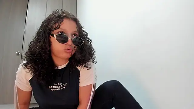 Cositarica  online show from 10.06.25