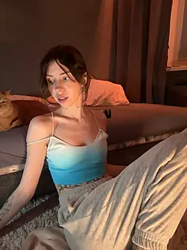 Snapshot of Bastet chatting on 12.29.24 Bastet online show from 12.29.24
