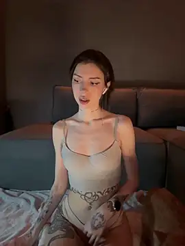 Snapshot of Bastet chatting on 03.06.25 Bastet online show from 03.06.25