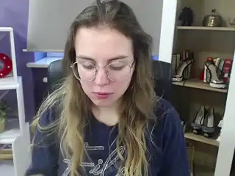 Snapshot of Zoey_Erotic chatting on 01.02.25 Zoey Erotic online show from 01.02.25