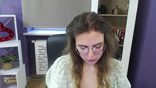 Snapshot of Zoey_Erotic chatting on 01.17.25 Zoey Erotic online show from 01.17.25