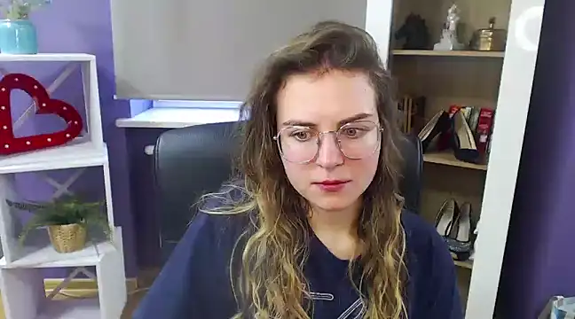 Snapshot of Zoey_Erotic chatting on 02.03.25 Zoey Erotic online show from 02.03.25