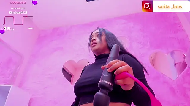 Sariitaa  online show from 01.14.25