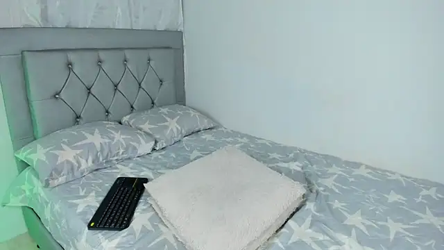 Deborabuchanan online show from 01.11.25