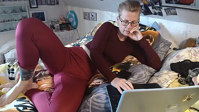 MaryG online show from 03.17.26