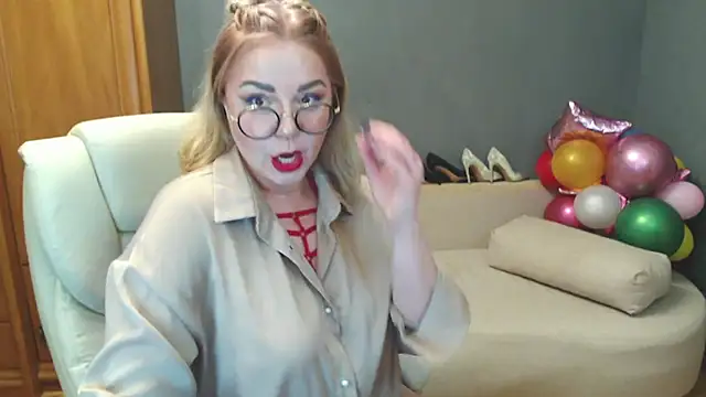 Cute sun online show from 02.28.25