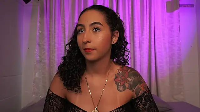 agatha collins  online show from 09.19.25