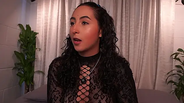 agatha collins  online show from 02.06.26