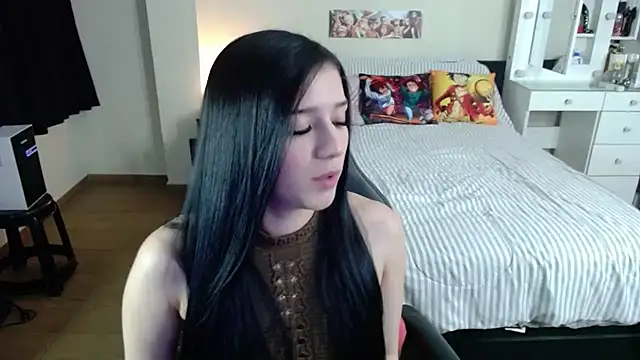 Snapshot of kittykat18x chatting on 06.01.26 kittykat18x online show from 06.01.26