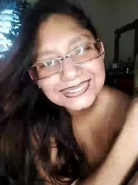 Sivanija 21 online show from 12.13.24