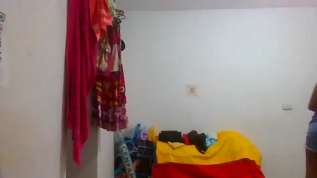 Aishamara online show from 10.18.25