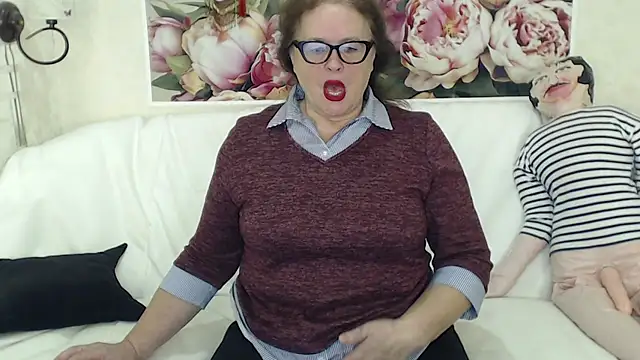 FlaviaSquirts online show from 10.30.25