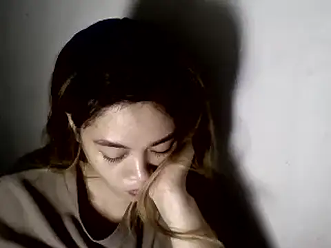 Snapshot of pinay4uwithagoodheart chatting on 12.14.24 pinay4uwithagoodheart online show from 12.14.24