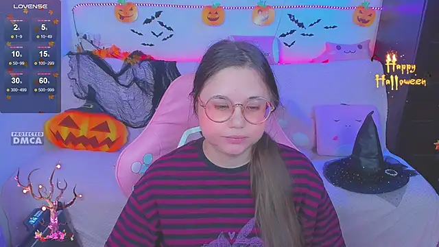 Lolisuccub online show from 11.05.25