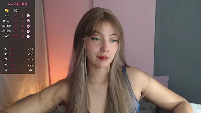 Snapshot of sweetrafaella chatting on 09.11.25 sweetrafaella online show from 09.11.25