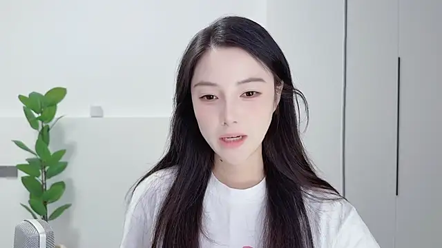 HaagenDazs  online show from 09.18.25