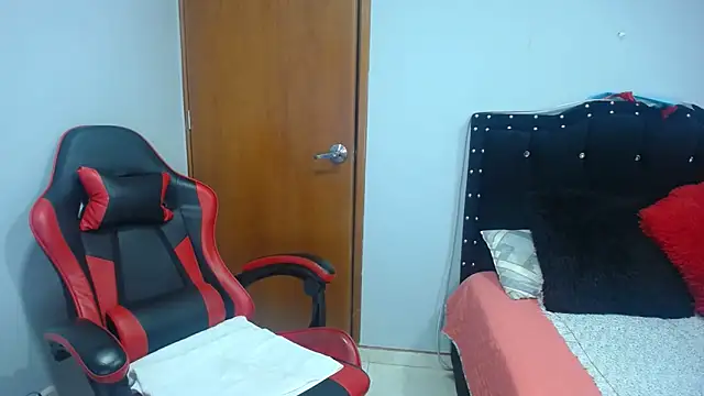 Ursulawhite69 online show from 02.14.26