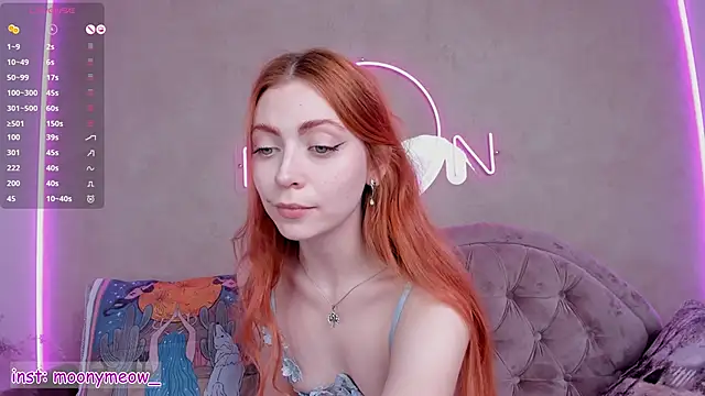 Snapshot of lika_lil chatting on 03.18.25 lika lil online show from 03.18.25