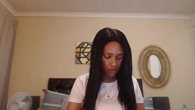 Snapshot of Creamyass22 chatting on 12.17.25 Creamyass22 online show from 12.17.25