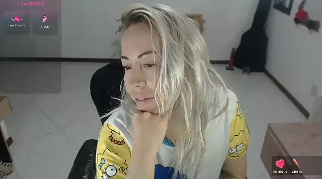 charlottezoe15 online show from 12.13.24