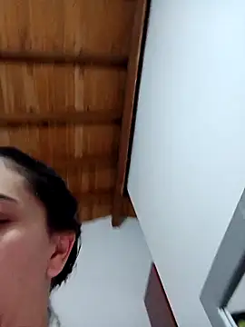 LunaZambrano online show from 09.14.25