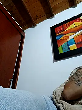 LunaZambrano online show from 10.22.25