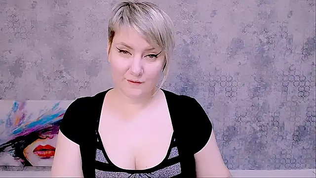 Djullia online show from 02.13.25