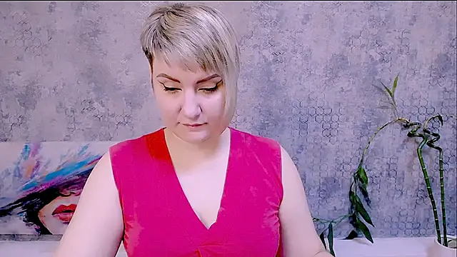 Djullia online show from 11.25.25