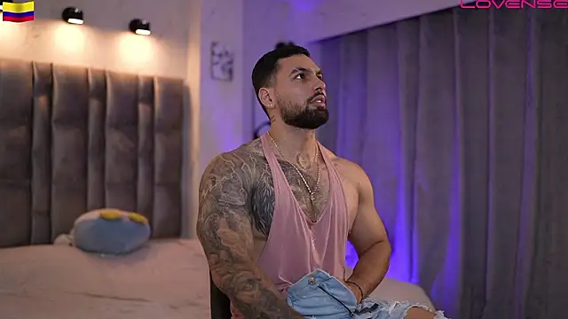 Snapshot of john_king29 chatting on 02.08.26 john king29 online show from 02.08.26