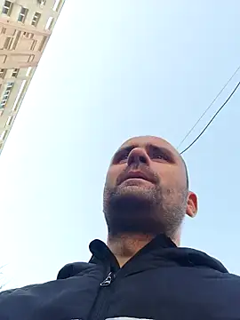 Snapshot of Govora chatting on 01.09.25 Govora online show from 01.09.25