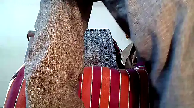 Snapshot of manan28 chatting on 12.30.24 manan28 online show from 12.30.24