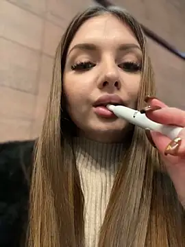 KrisMagnoly online show from 01.30.25