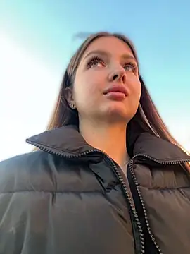 KrisMagnoly online show from 09.28.25