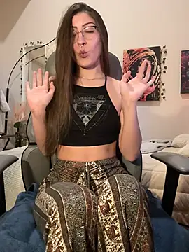 Snapshot of jade_369 chatting on 03.06.25 jade 369 online show from 03.06.25