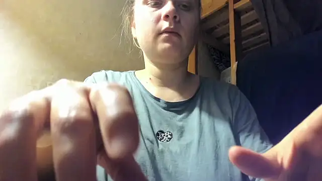 Snapshot of FrumCake chatting on 01.30.25 FrumCake online show from 01.30.25